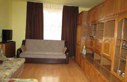 Casa de vanzare, 50 mp, teren 94, front 13, zona Sala Sporturilor