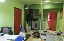 Apartament 3 camere, 63.70 mp, boxa, zona strazii Meteor