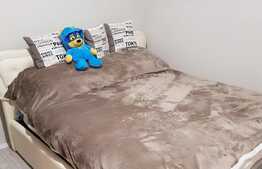 Garsoniera 40 mp, in casa, la cheie, zona strazii Traian