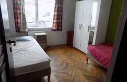Apartament , 3 camere, 62 mp, parcare! Zona strazii Eroilor!
