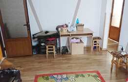 Apartament 3 camere, 57 mp, decomandat, zona strazii Primaverii