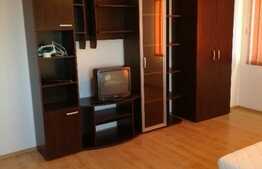 Apartament 2 camere, 68 mp, decomandat, zona strazii Calea Turzii