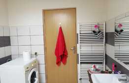 Apartament 2 camere, 60 mp, decomandat, parcare, zona strazii Campului