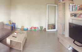 Apartament 3 camere, 65,2 mp, decomandat, parcare, boxa subsol, zona Bucium