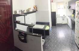 Apartament 3 camere, 65,2 mp, decomandat, parcare, boxa subsol, zona Bucium