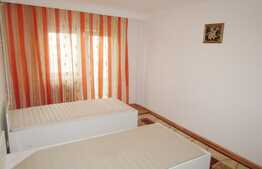 Apartament 3 camere, 65 mp, recent renovat,boxa subsol, zona Cora