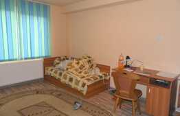 Apartament 3 camere, 110 mp, decomandat, la casa, zona strazii Campului