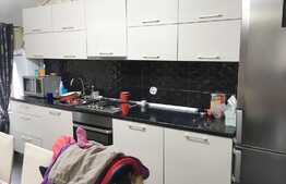 Apartament 3 camere, 80 mp, zona McDonald's