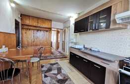 Apartament cu 3 camere, decomandat, 70 mp, B-dul Nicolae Titulescu