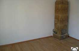 Apartament de vanzare in imobil tip casa! Zona Centrala!