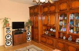 Apartament 3 camere, 70 mp, decomandat, prima inchiriere, zona Big