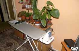 Apartament 3 camere decomandat, 64 mp, zona Nora. Boxa si loc de parcare incluse