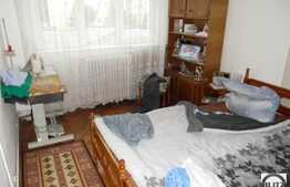 Apartament 3 camere decomandat, 64 mp, zona Nora. Boxa si loc de parcare incluse