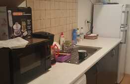 Garsoniera de 31 mp, balcon, parcare! Zona strazii Eroilor!