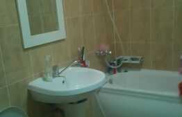 Garsoniera de 31 mp, balcon, parcare! Zona strazii Eroilor!