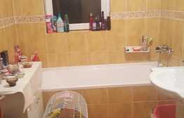 Apartament cu 2 camere, 50 mp, 3 balcoane! Zona strazii Eroilor!