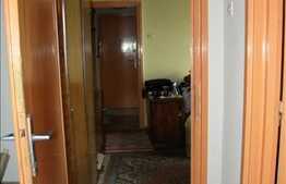 2 cam, 49 mp vizavi de Iulius Mall!