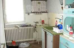 2 cam, 49 mp vizavi de Iulius Mall!