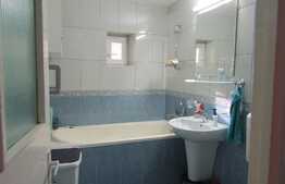 Apartament 3 camere, 63,75 mp, decomandat, parcare, 2 boxe subsol, zona Profi