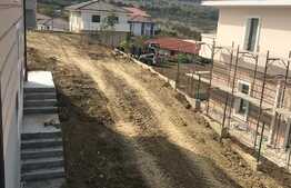 Casa finisata exterior, 231 mp util, 854 teren, panorama 360 grade!