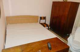 Apartament 2 camere, 49,7 mp, decomandat, zona Hotelului Royal