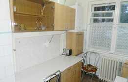 Apartament 2 camere, 49,7 mp, decomandat, zona Hotelului Royal
