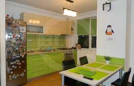 Apartament 3 camere, 70 mp, etaj intermediar, parcare, zona Iulius Mall