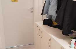 Apartament 4 camere, 70 mp, decomandat, boxa, zona strazii Mehedinti