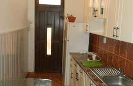 De inchiriat 2 camere, 35 mp, terasa, zona Garii