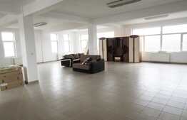 Spatiu comercial de inchiriat, 170 mp! Zona Vivo!