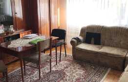 Apartament 3 camere, 60 mp, decomandat, etaj intermediar, zona Aleii Baisoara