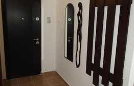 De inchiriat 2 camere, 44 mp, balcon, prima inchiriere, zona strazii Aleea Godeanu