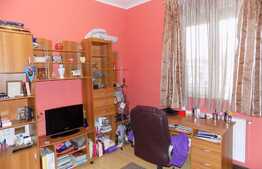 Apartament 4 camere, 110 mp, parcare, prima inchiriere, zona Regionala CFR