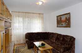 Apartament 2 camere, decomandat, zona Pod Calvaria