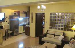 De vanzare apartament 3 camere, 70 mp, zona Primariei Baciu