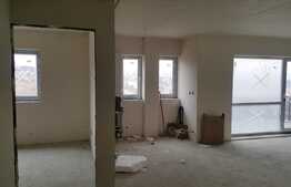 De vanzare 2 camere, 58 mp, semifinisat, zona strazii Romul Ladea