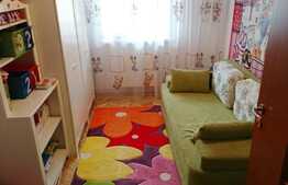 Apartament 3 camere, 67 mp, decomandat, garaj, zona strazii Ion Mester