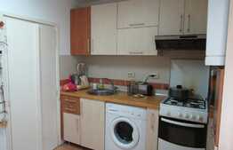 De vanzare apartament 3 camere, 68 mp, zona strazii Brates