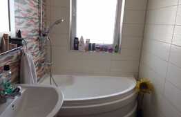 Vanzare 2 camere, 53 mp, mobilat si utilat! Loc de parcare! Zona strazii Florilor!