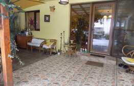 Vanzare casa individuala, 201 mp utili, teren de 989 mp! Zona de case!