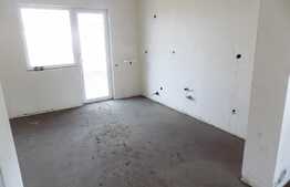 Exclusivitate ! Triplex de 132 mp, teren de 134mp, semifinisat , garaj ! Posibilitate schimb cu apartament!