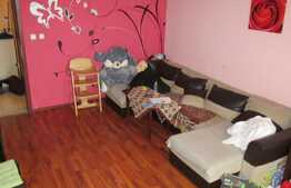 De vanzare apartament 2 camere, 47.50 mp, zona Petrom!