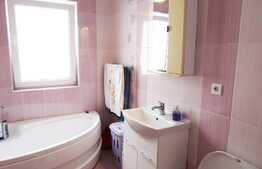 Apartament cu 2 camere, 56 mp, balcon de 8 mp! Zona strazii Eroilor!