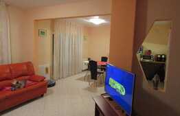 De vanzare apartament cu 3 camere, 65 mp, boxa, zona strazii Tatra