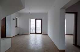 Casa pentru birouri, 250 mp, teren de 260 mp, prima inchiriere, zona strazii Becas