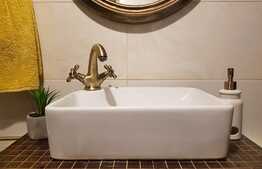 Apartament 2 camere, 57 mp, boxa, zona strazii Scortarilor