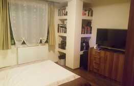 Vanzare 2 camere, 46 mp, decomandat! Zona strazii Stejarului!