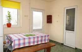 Apartament 2 camere, 60 mp, la casa, parcare, zona Hotelului Belvedere