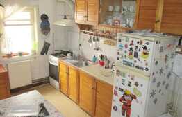 Apartament 3 camere, 54,77 mp, etaj intermediar, boxa subsol, zona Big