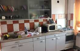 Apartament 3 camere, 65 mp, decomandat, zona Piata Marasti